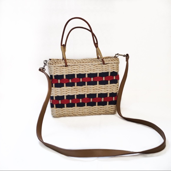 🌵4/$20🌵Crossbody wicker purse - Picture 1 of 4